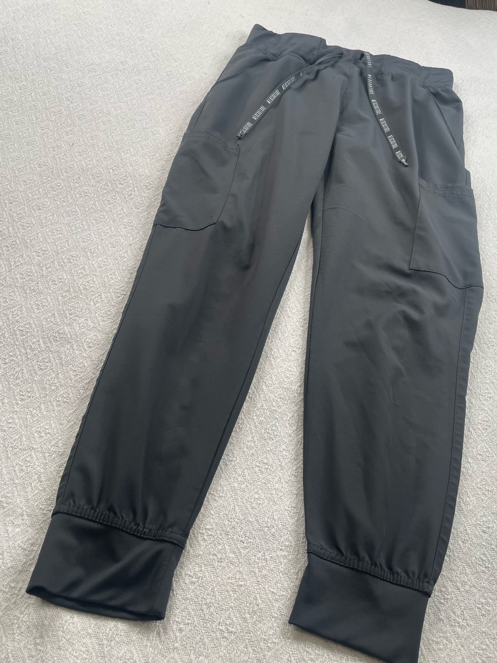 Med Couture Gray Jogger Scrub Pants with Drawstring Size Small ~ Healthcare